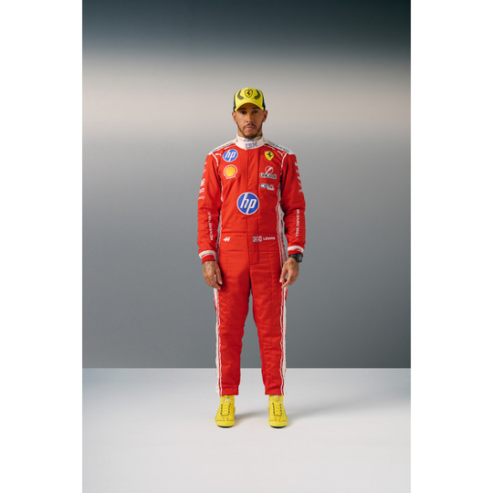 Czapka z daszkiem Lewis Hamilton Silverstone Scuderia Ferrari F1 2026
