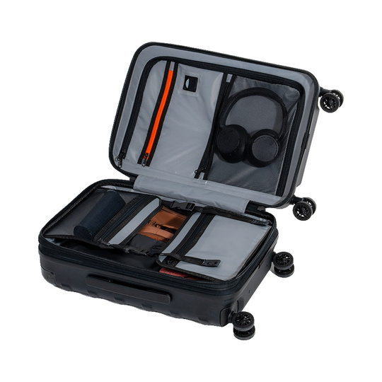 Walizka Ogio Renegade Vault Carry-on czarna