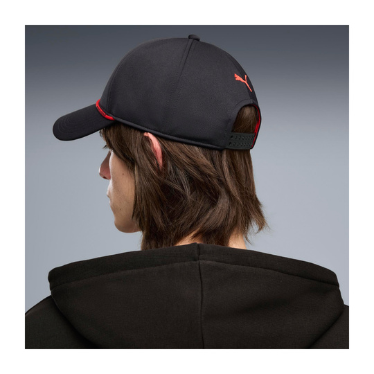 Czapka z daszkiem Classic Scuderia Ferrari F1 2026 czarna